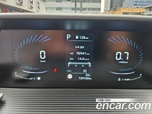 Hyundai Staria 2021 Серый из Кореи, фото 2