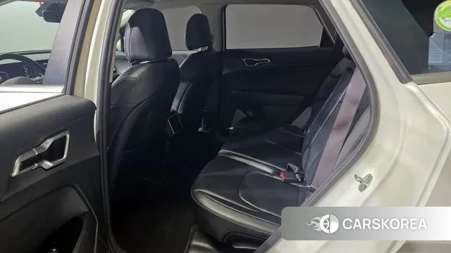 Kia Sportage 5th Generation 2021 Белый из Кореи, фото 2