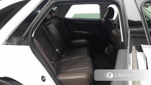Hyundai Grandeur (GN7) 2023 Белый из Кореи, фото 2