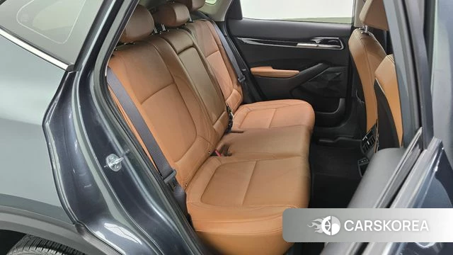 Kia The New Seltos 2024 Серый из Кореи, фото 2