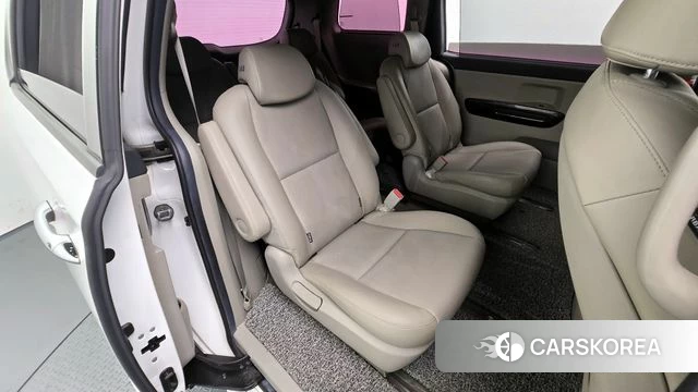 Kia The New Carnival 2020 Белый из Кореи, фото 2