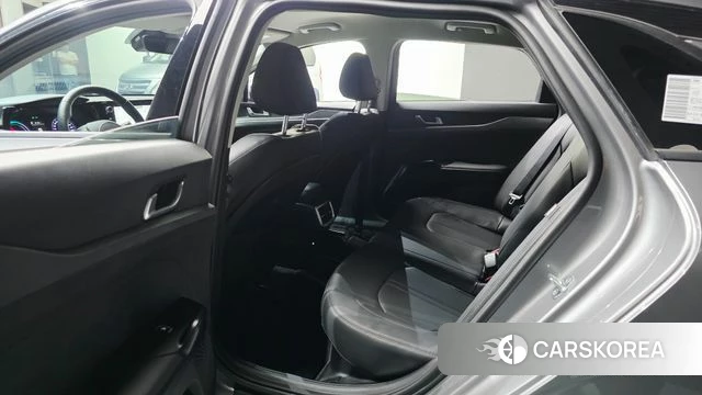 Kia K5 Hybrid 3rd Generation 2022 Серебряный из Кореи, фото 2