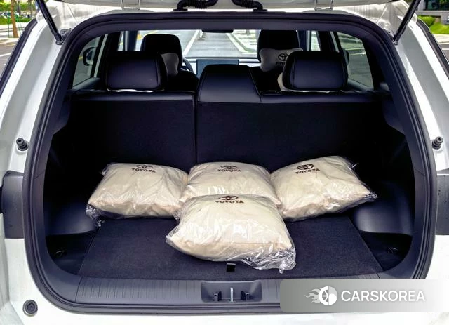 Toyota Platinum Wisdom 3X 2026 Белый из Китая, фото 2