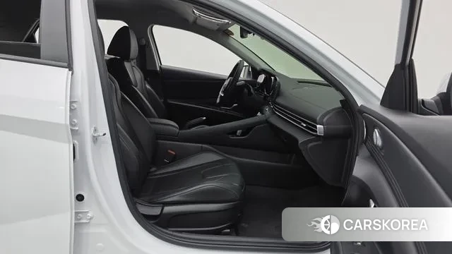 Hyundai Avante (CN7) 2021 Белый из Кореи, фото 2