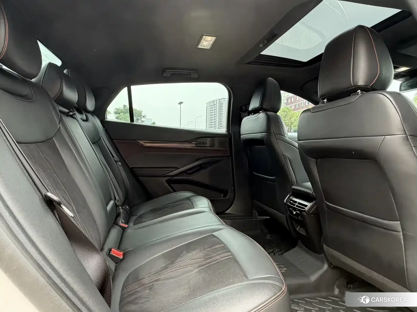 Ford Mondeo 2023 Белый из Китая, фото 2