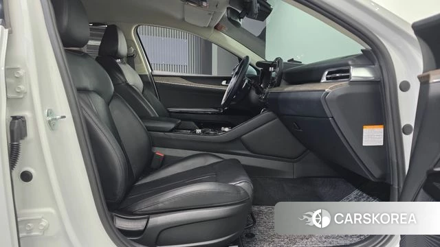 Kia K5 Hybrid 3rd Generation 2023 Белый из Кореи, фото 2