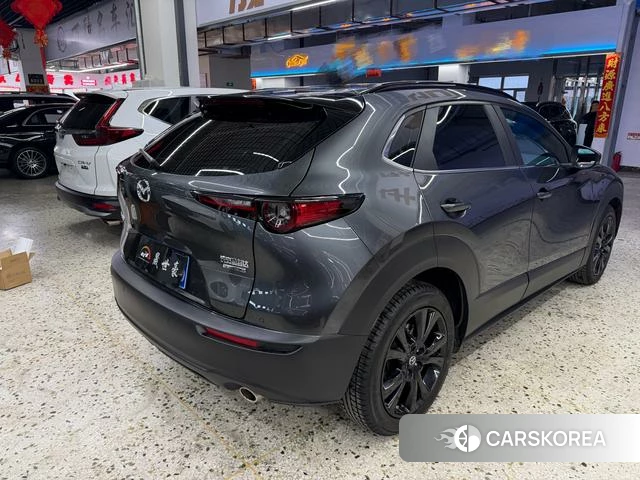 Mazda CX-30 2023 Темно-серый из Китая, фото 2