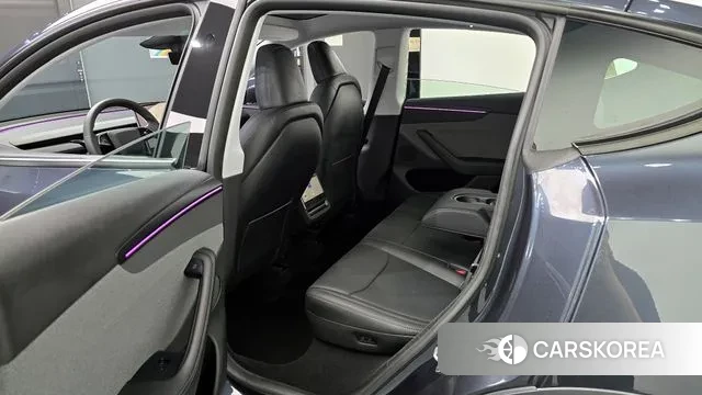 Tesla Model Y 2025 Серый из Кореи, фото 2