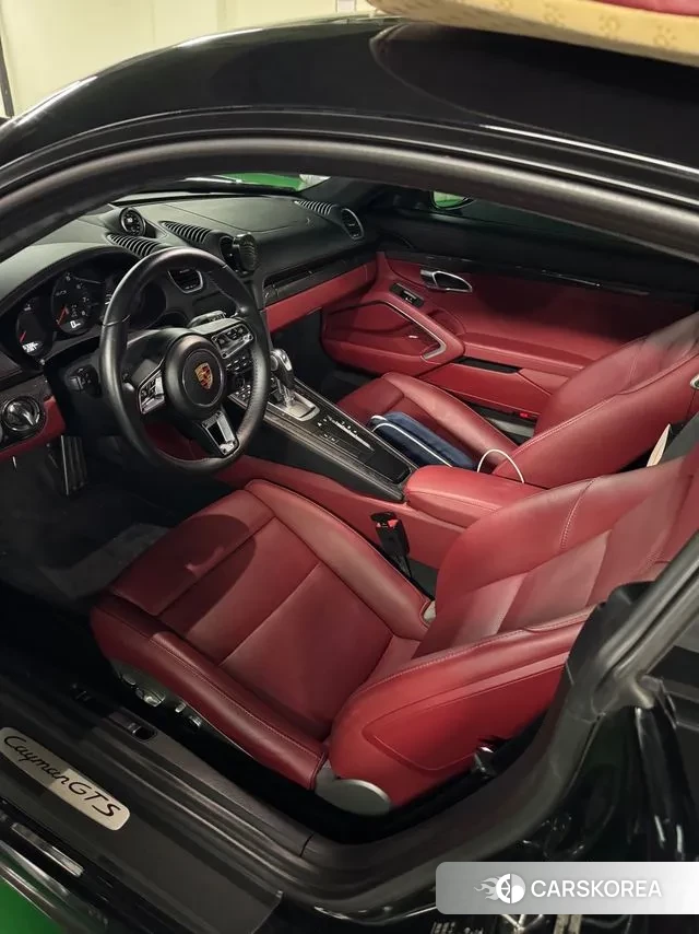 Porsche 718 Cayman 2019 Черный из Кореи, фото 2