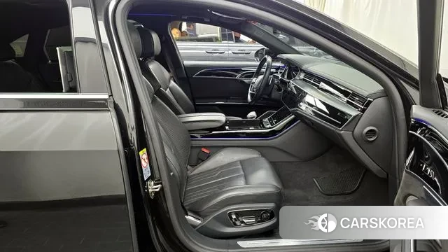 Audi A8 (D5) 2020 Черный из Кореи, фото 2