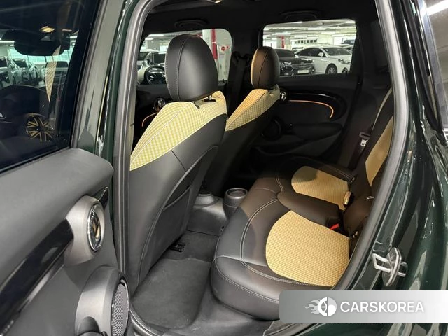 Mini Cooper 2022 Темно-зеленый из Кореи, фото 2