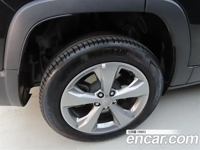 Jeep Cherokee (KL) id 2690343 из Кореи 2