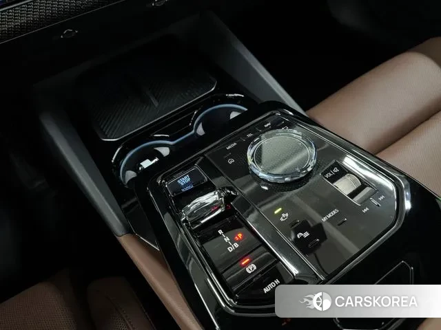 BMW i5 (G60) 2023 Черный из Кореи, фото 2