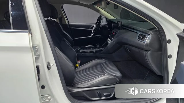 Genesis The New G70 2022 Белый из Кореи, фото 2