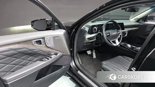 Kia K8 Hybrid 2023 Черный из Кореи, фото 2