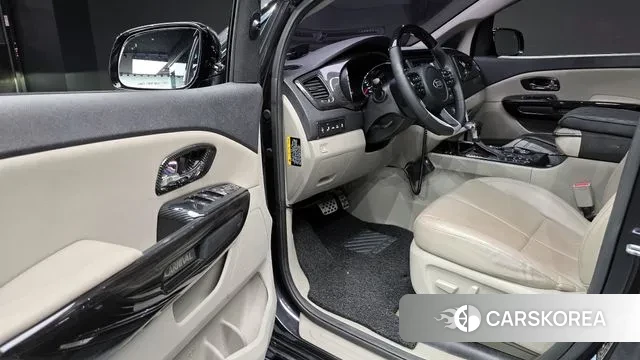 Kia The New Carnival 2018 Серый из Кореи, фото 2