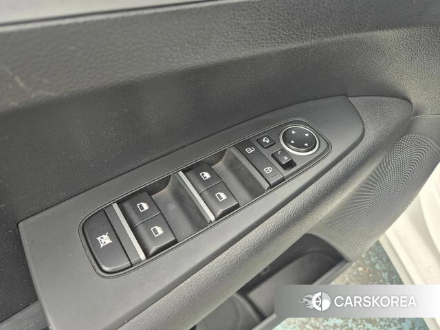 Kia The New K3 2nd generation 2022 Белый из Кореи, фото 2