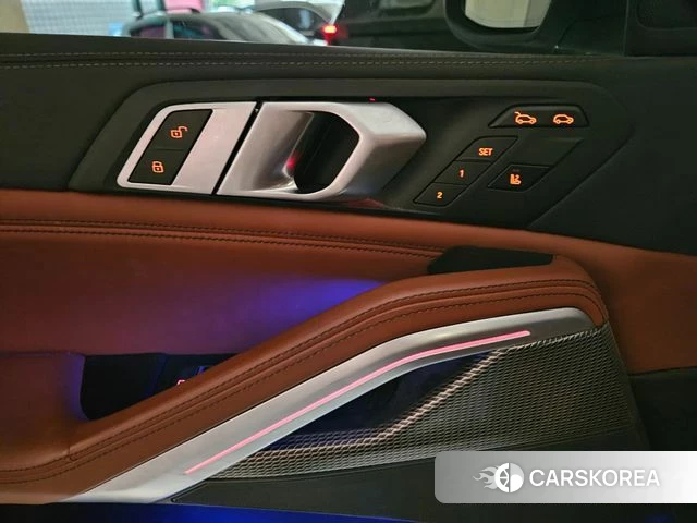 BMW X6 (G06) 2022 Белый из Кореи, фото 2