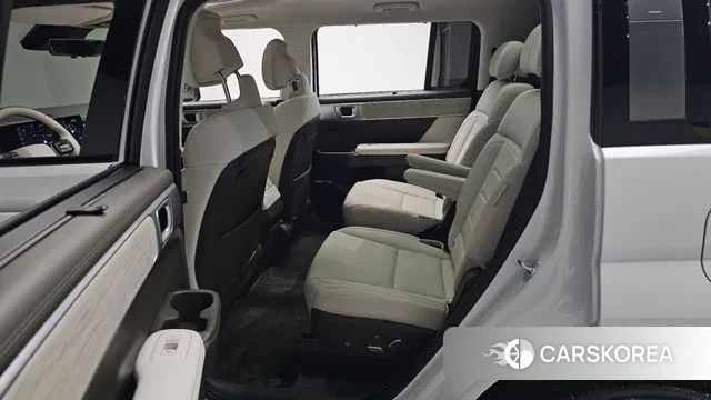 Hyundai Santa Fe (MX5) 2024 Белый из Кореи, фото 2