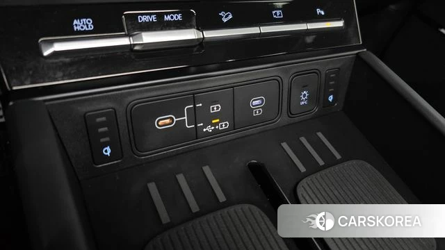 Hyundai Santa Fe (MX5) 2024 Белый из Кореи, фото 2