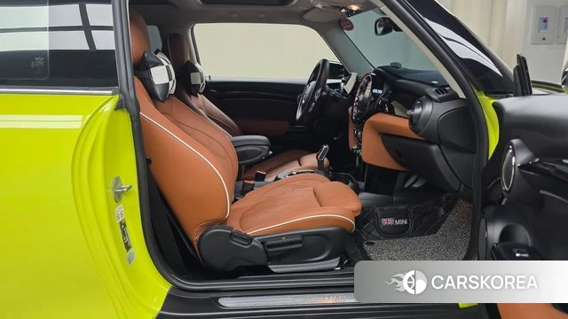 Mini Cooper S 2024 Светло-зеленый из Кореи, фото 2