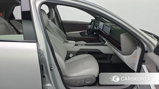 Hyundai Ionic 6 2023 Песочный из Кореи, фото 2