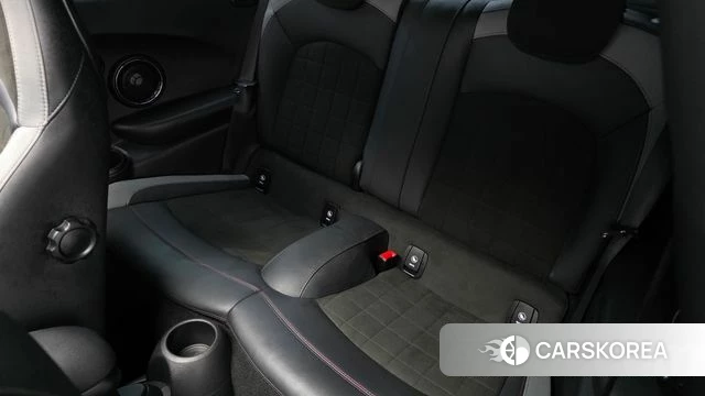 Mini Cooper S 2021 Красный из Кореи, фото 2