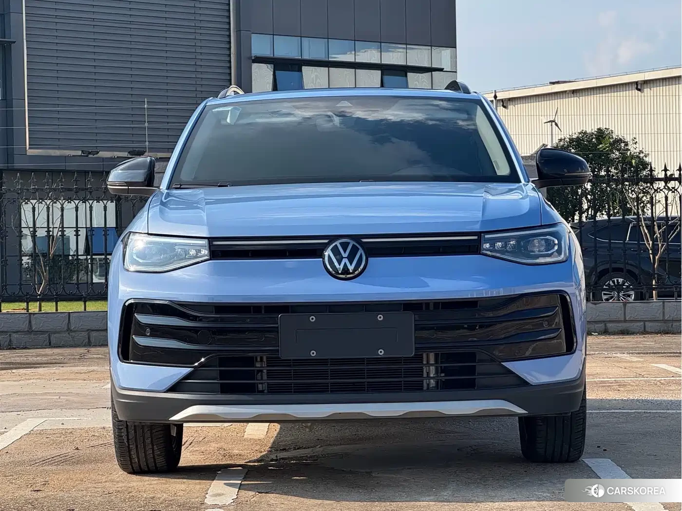 Volkswagen Tharu 2024 Синий из Китая, фото 3