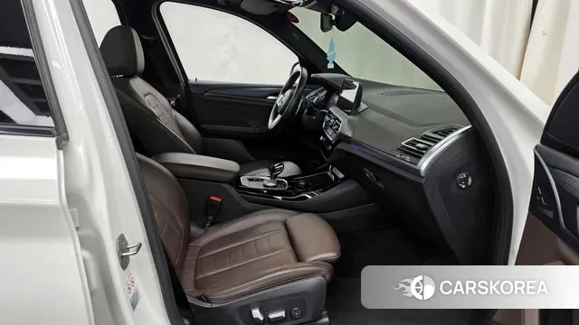 BMW X3 (G01) 2022 Белый из Кореи, фото 2