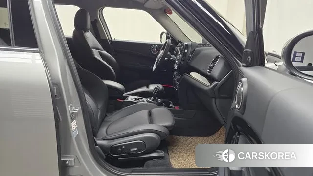 Mini Cooper Countryman 2023 Серебристо-серый из Кореи, фото 2