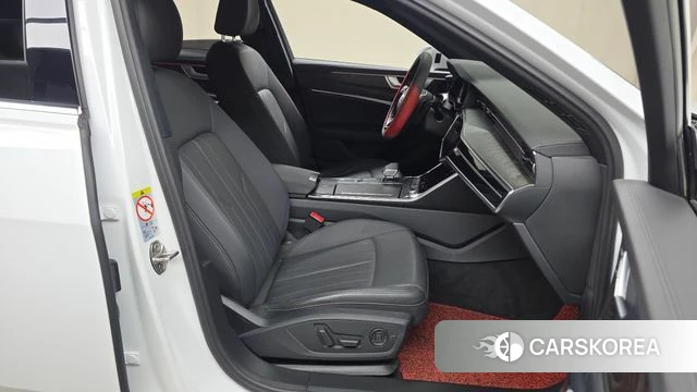 Audi A6 (C8) 2021 Белый из Кореи, фото 2