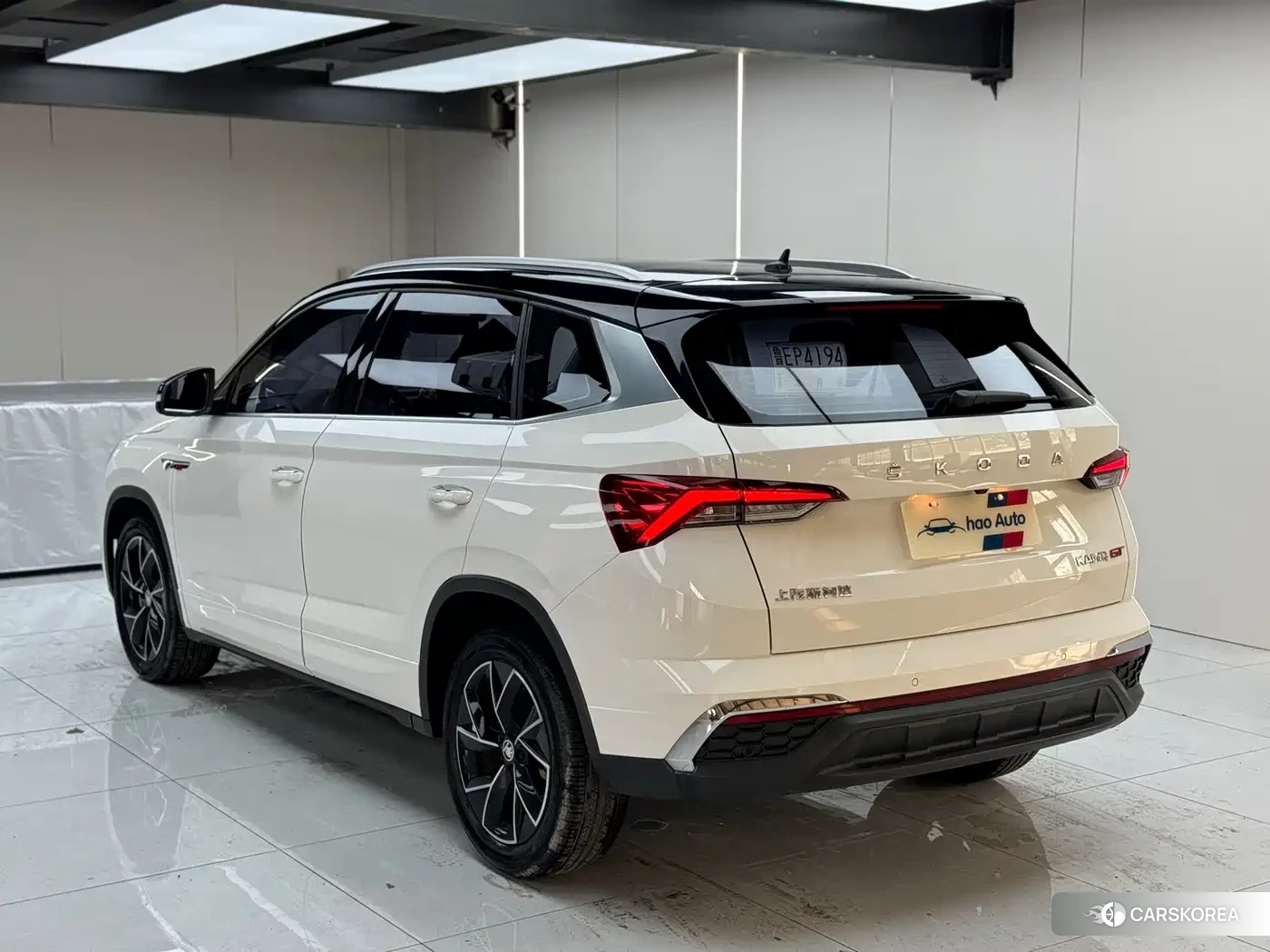 Skoda Komick 2022 Белый из Китая, фото 2