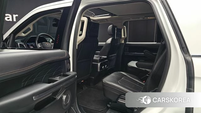 Ford Expeditation 2021 Белый из Кореи, фото 2