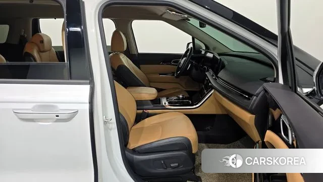 Kia Carnival 4th generation 2020 Белый из Кореи, фото 2