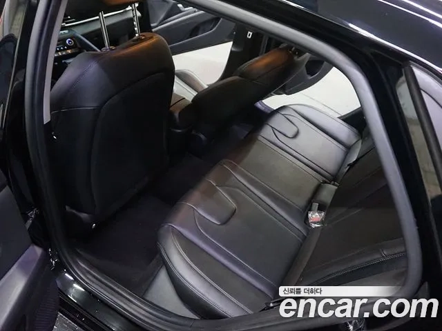 Hyundai Avante (CN7) 2021 Черный из Кореи, фото 2