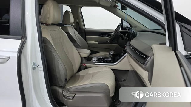 Kia Carnival 4th generation 2022 Белый из Кореи, фото 2