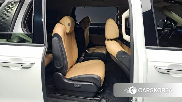 Kia Carnival 4th generation 2022 Белый из Кореи, фото 2