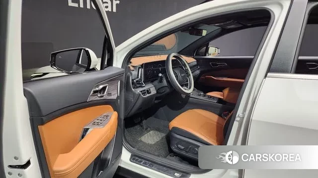 Kia Sportage 5th Generation Hybrid 2024 Белый из Кореи, фото 2