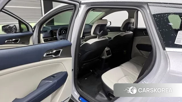 Kia The New Sportage 5th Generation 2025 Серебряный из Кореи, фото 2