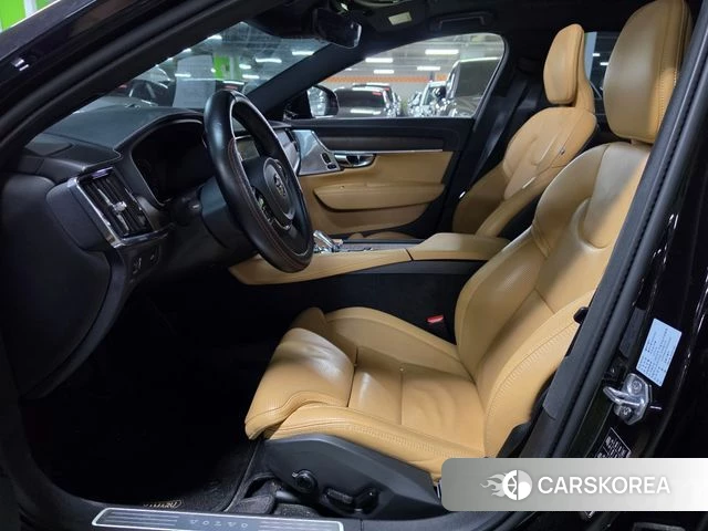 Volvo S90 2021 Черный из Кореи, фото 2