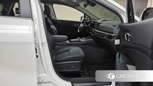 Kia The New Sportage 5th Generation Hybrid 2025 Белый из Кореи, фото 2