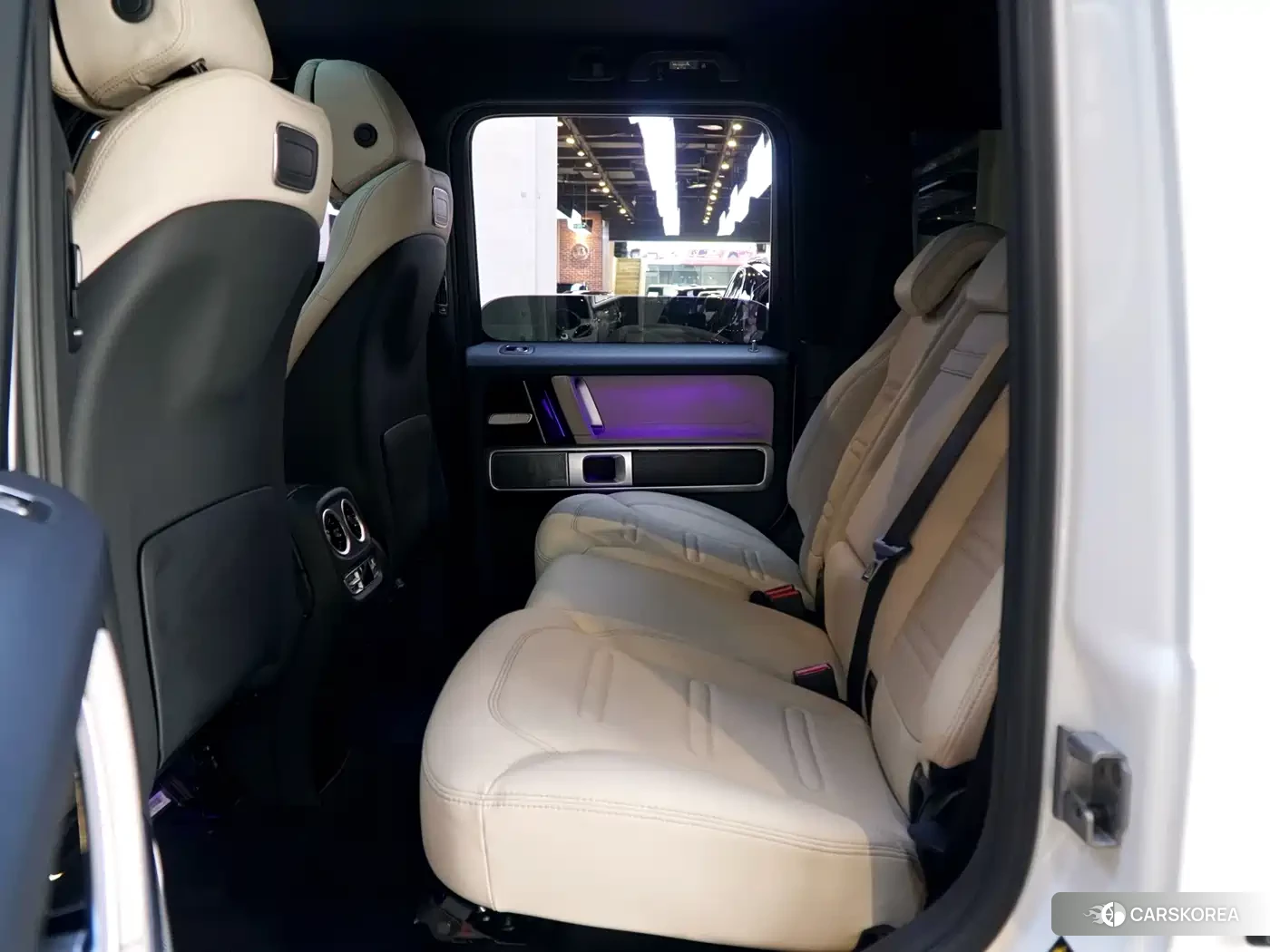 Mercedes-Benz G-Class 2024 Белый из Китая, фото 2