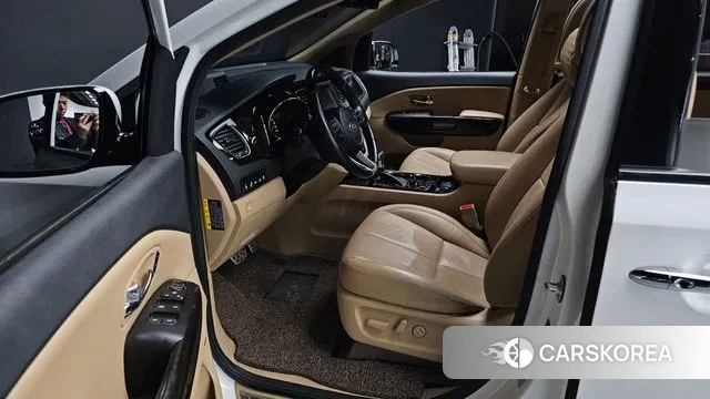 Kia The New Carnival 2019 Белый из Кореи, фото 2