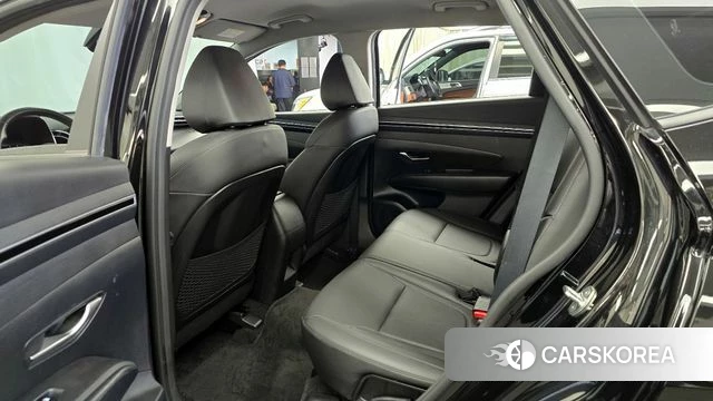 Hyundai Tucson (NX4) 2022 Черный из Кореи, фото 2