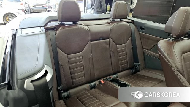 BMW 4 Series (G22) 2021 Белый из Кореи, фото 2