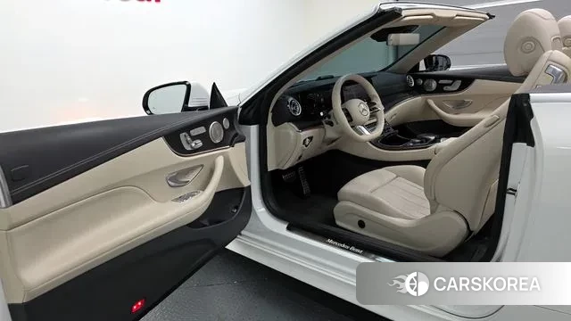 Mercedes-Benz E-Class W213 2021 Белый из Кореи, фото 2