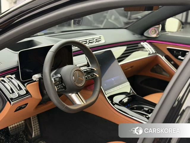 Mercedes-Benz S-class 2024 Черный из Китая, фото 2