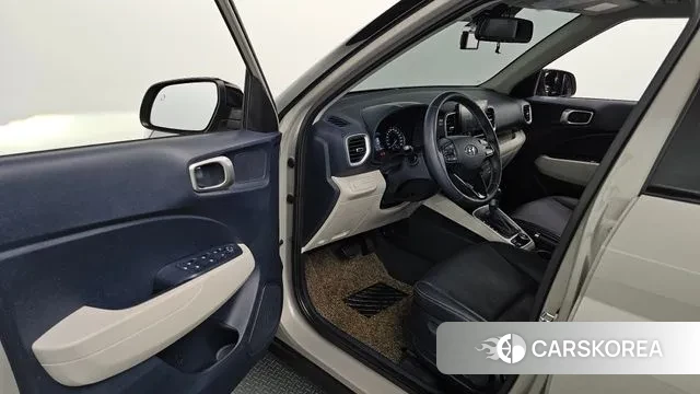 Hyundai Venue 2020 Серебристо-серый из Кореи, фото 2