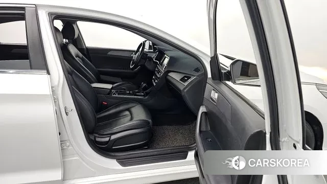 Hyundai Sonata New Rise 2019 Белый из Кореи, фото 2