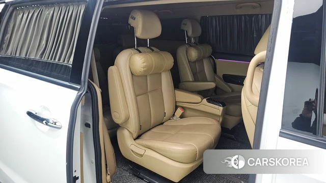 Kia The New Carnival 2018 Белый из Кореи, фото 2